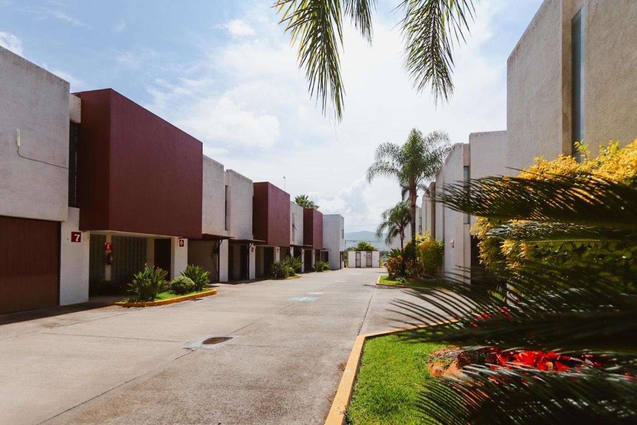 Auto Hotel Las Maravillas Santa Cruz Xoxocotlan Екстер'єр фото