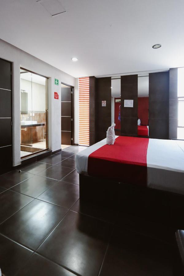 Auto Hotel Las Maravillas Santa Cruz Xoxocotlan Екстер'єр фото